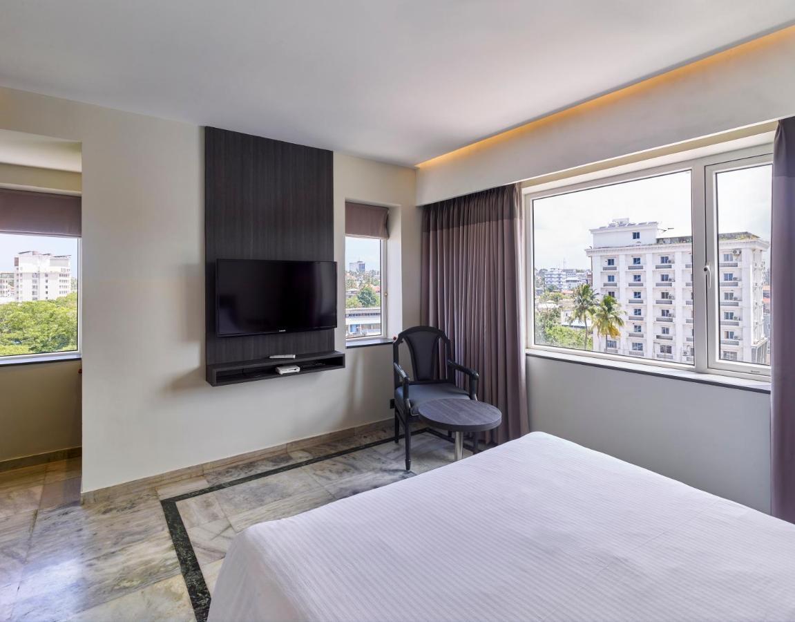 Ariya Nivaas A Vegetarian Hotel Thiruvananthapuram Extérieur photo