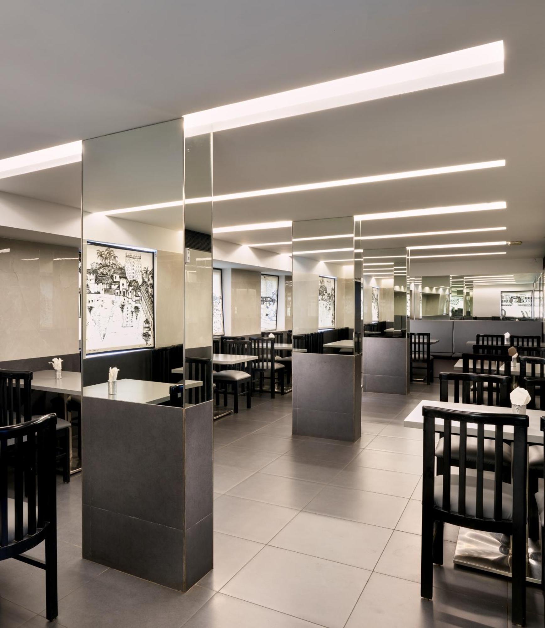 Ariya Nivaas A Vegetarian Hotel Thiruvananthapuram Extérieur photo